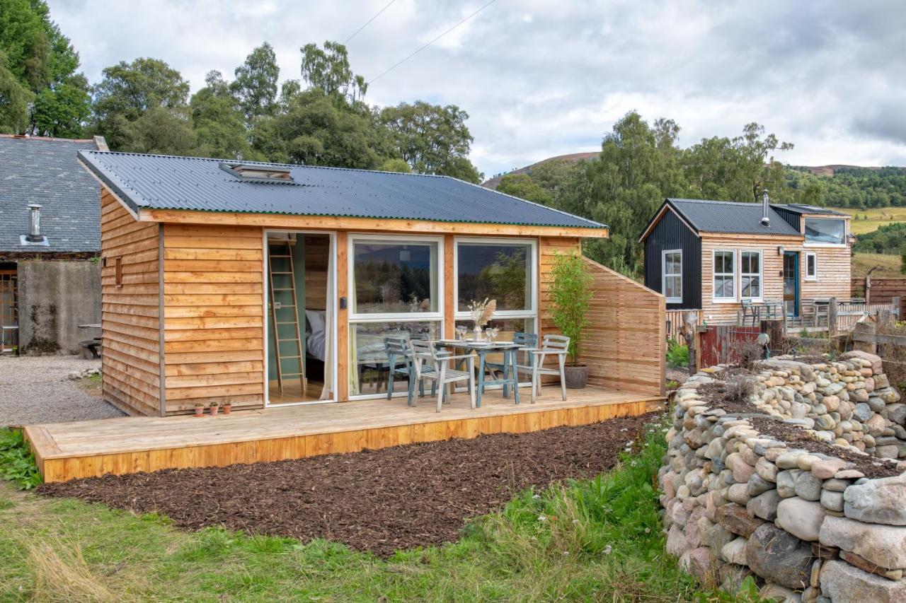 Alba - Charming Boutique Forest View Cabin With Hot Tub In Ballater Exterior photo
