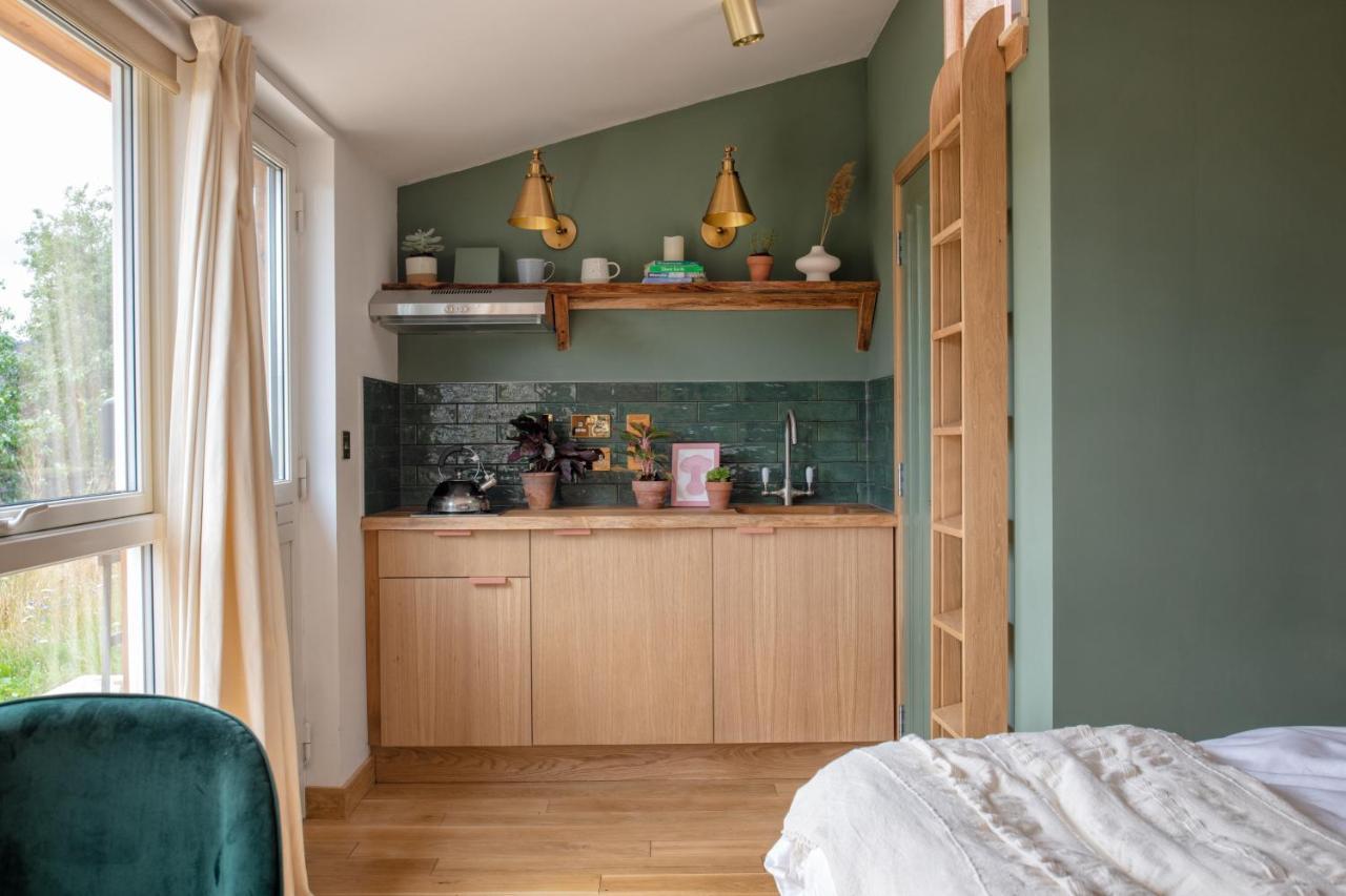 Alba - Charming Boutique Forest View Cabin With Hot Tub In Ballater Exterior photo